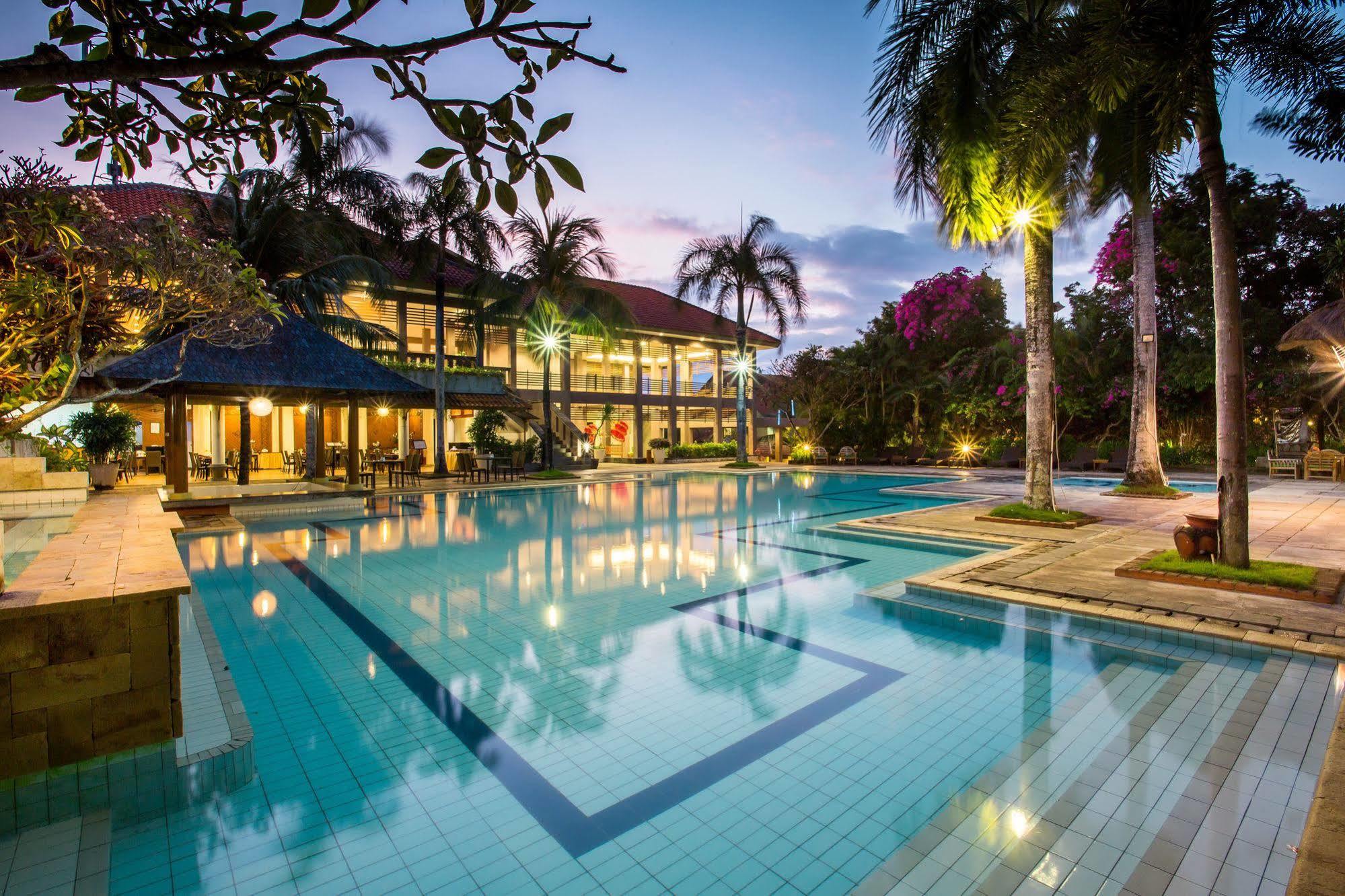 Plagoo Holiday Hotel Nusa Dua  Eksteriør bilde