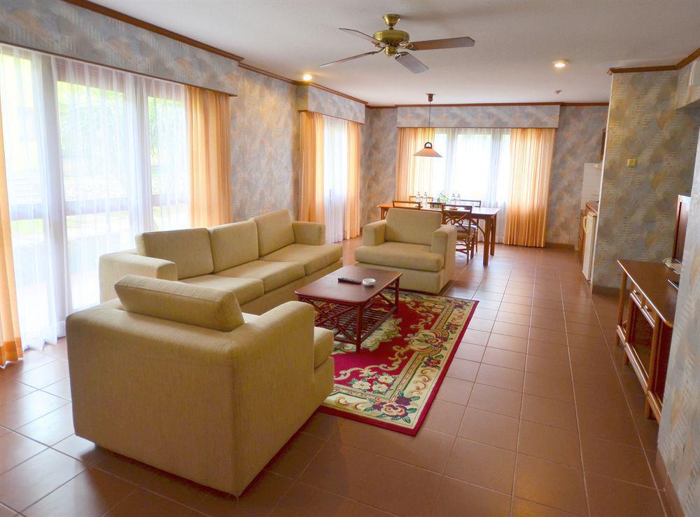 Plagoo Holiday Hotel Nusa Dua  Eksteriør bilde